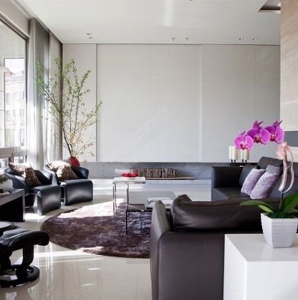 Easy ways to make your living room look larger